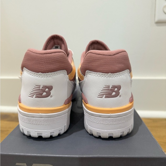 New balance 550s - Picture 3 of 5